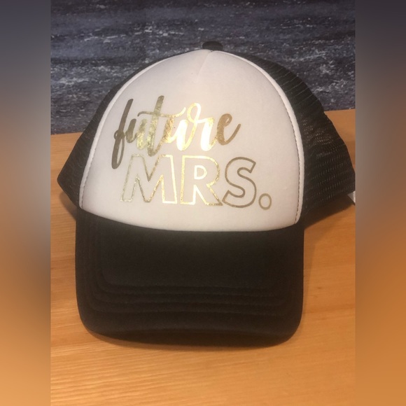 Anna & Ava Future Mrs. Ball Cap Black/White Adjustable OS NWT. - Picture 2 of 9